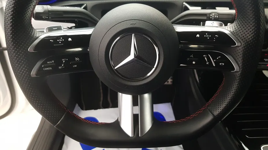 MERCEDES-BENZ CLA CLA 220 d AMG Line 8G-DCT