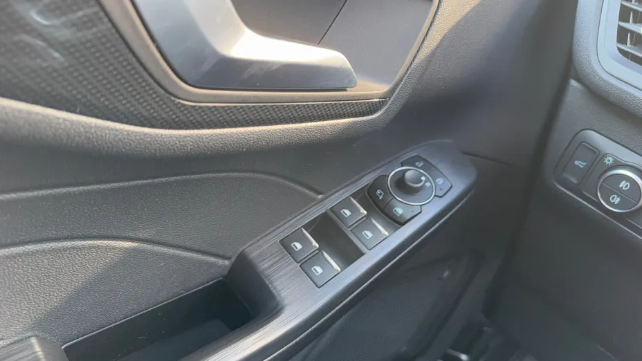 FORD Kuga Kuga 1.5 EcoBoost FWD ST-Line X