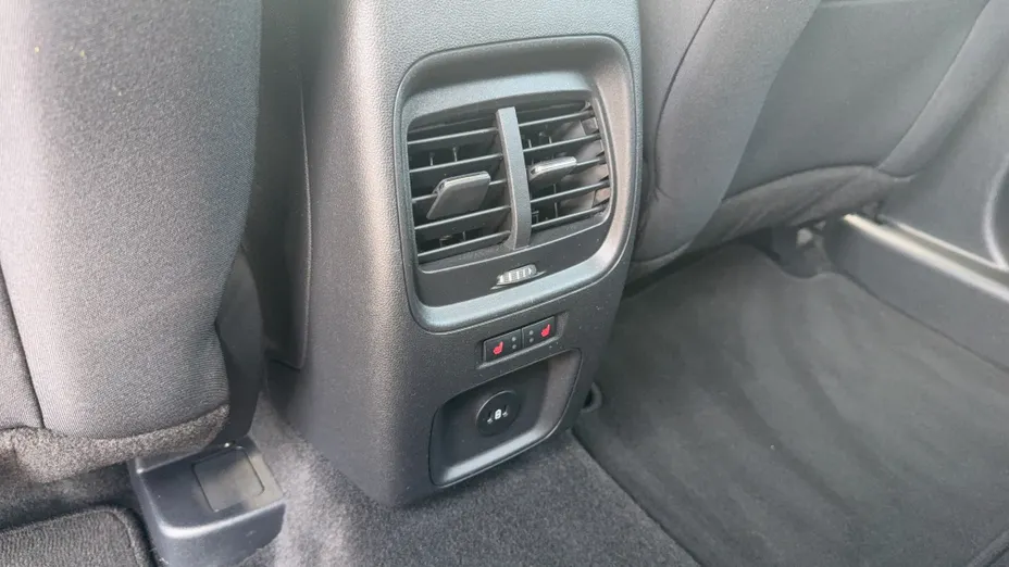 FORD Kuga Kuga 2.5 FHEV FWD Titanium