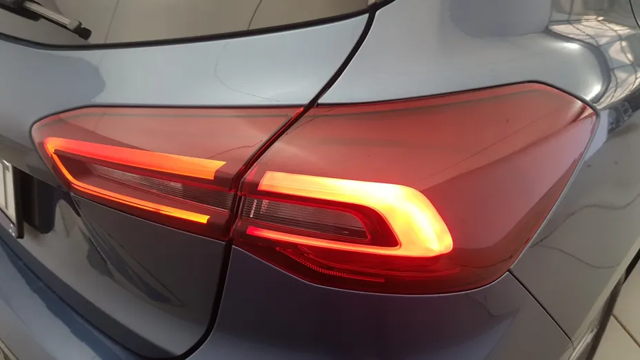 FORD Focus Focus 1.0 EcoBoost mHEV ST-Line X aut