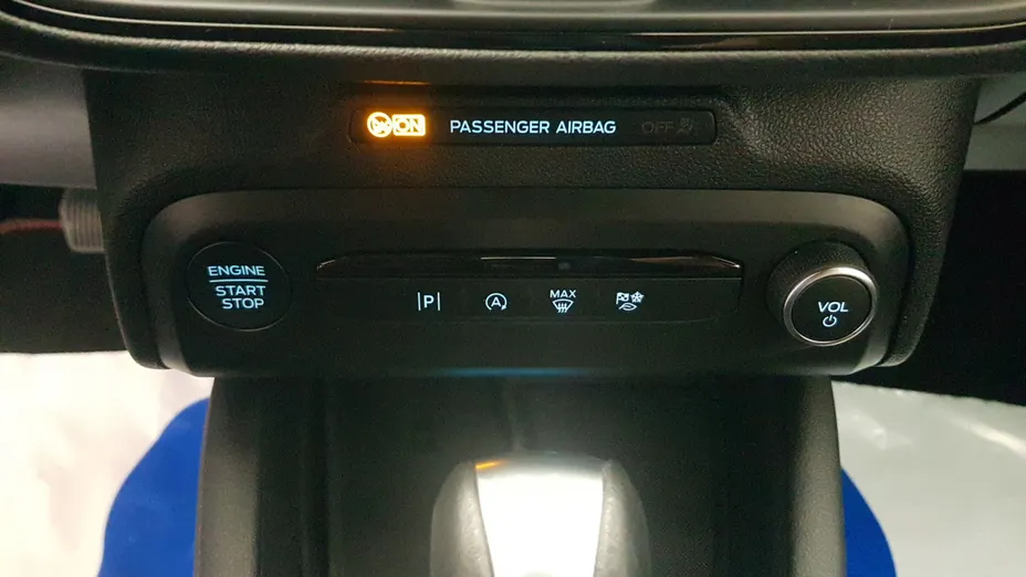 FORD Focus Focus 1.0 EcoBoost mHEV ST-Line X aut