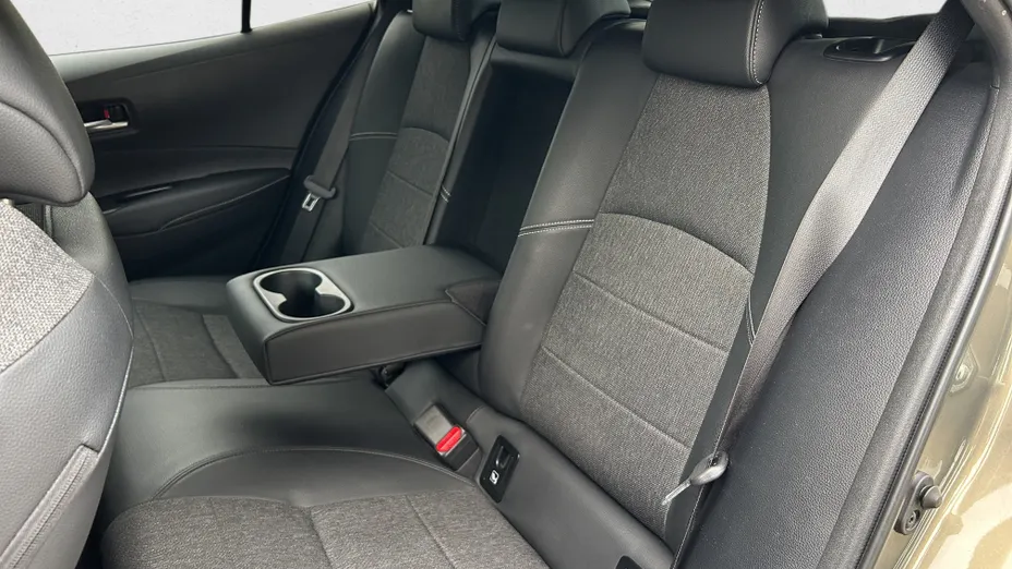 TOYOTA Corolla Corolla 2.0 Hybrid Style