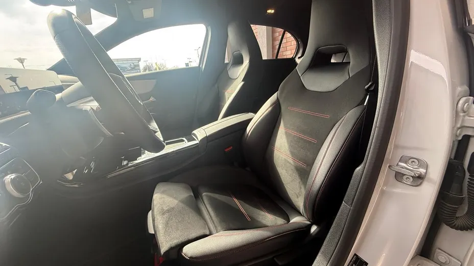 MERCEDES-BENZ A Klasa A 200 AMG Line 7G-DCT