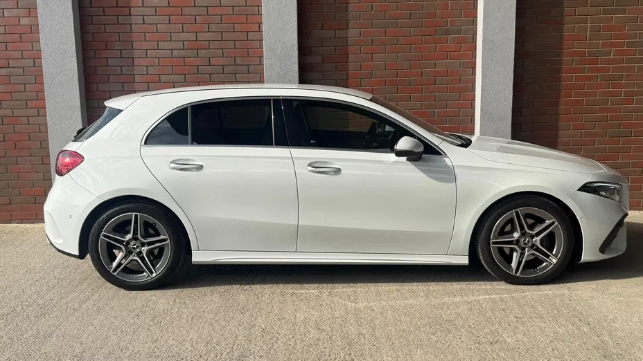 MERCEDES-BENZ A Klasa A 200 AMG Line 7G-DCT