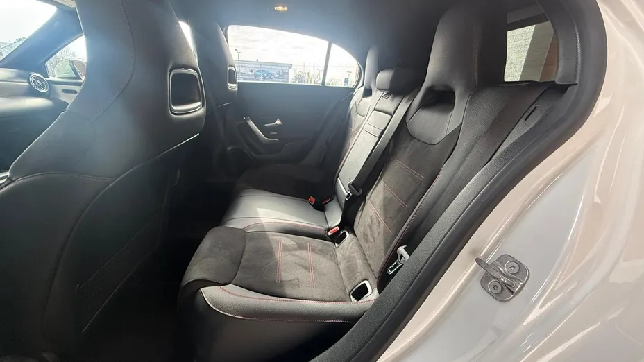 MERCEDES-BENZ A Klasa A 200 AMG Line 7G-DCT