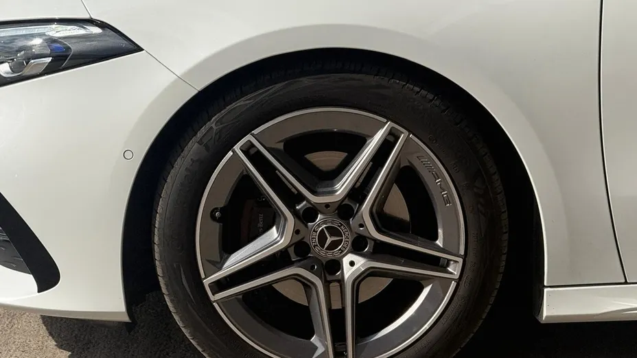 MERCEDES-BENZ A Klasa A 200 AMG Line 7G-DCT