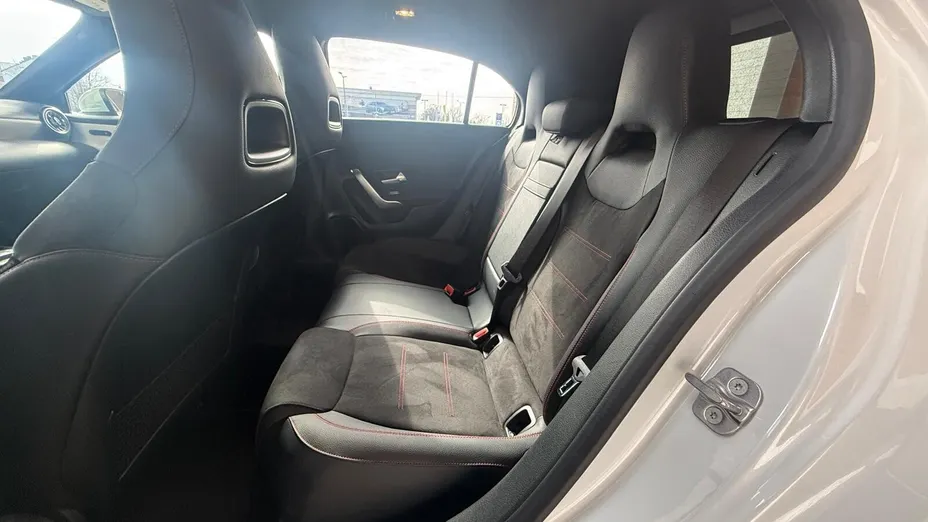 MERCEDES-BENZ A Klasa A 200 AMG Line 7G-DCT