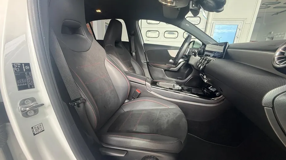 MERCEDES-BENZ A Klasa A 200 AMG Line 7G-DCT