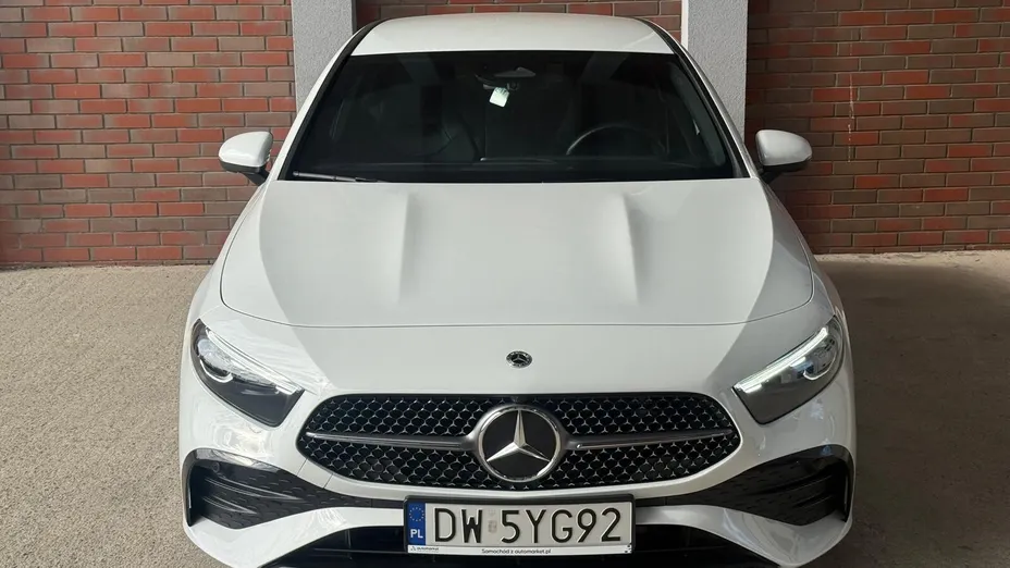 MERCEDES-BENZ A Klasa A 200 AMG Line 7G-DCT
