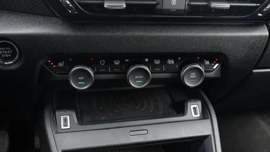 CITROEN C4 C4 1.2 PureTech Max S&S EAT8