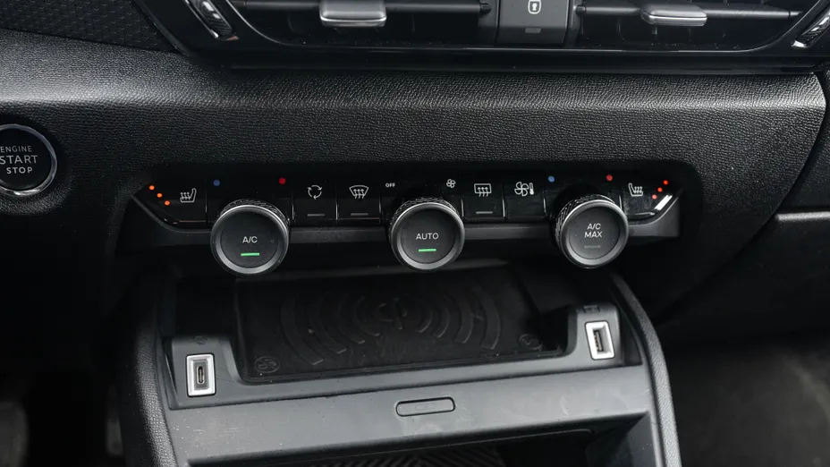CITROEN C4 C4 1.2 PureTech Max S&S EAT8