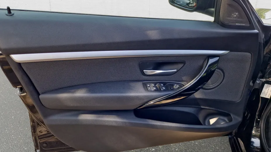 BMW Seria 3 Gran Turismo 318d Sport Line aut