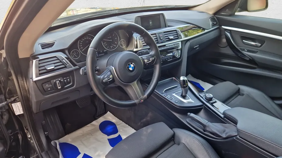 BMW Seria 3 Gran Turismo 318d Sport Line aut