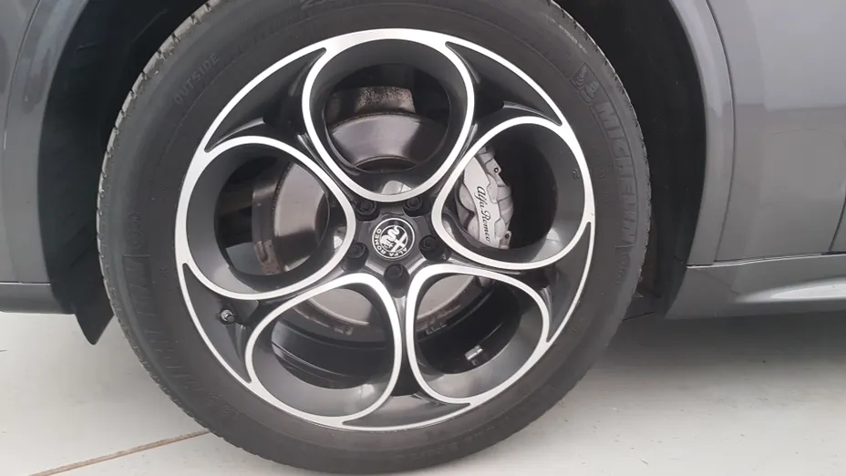ALFA ROMEO Stelvio Stelvio 2.0 Turbo Veloce Q4 aut