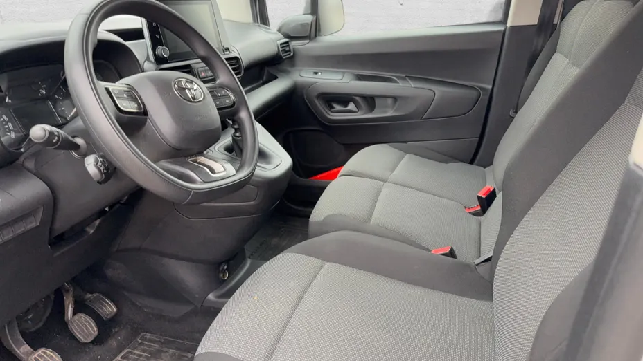 TOYOTA Proace City Proace City 1.5 D-4D Standard 2,0t Active