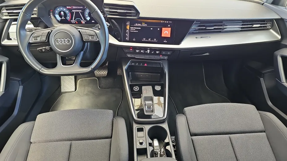 AUDI A3 A3 35 TFSI mHEV S Line S tronic