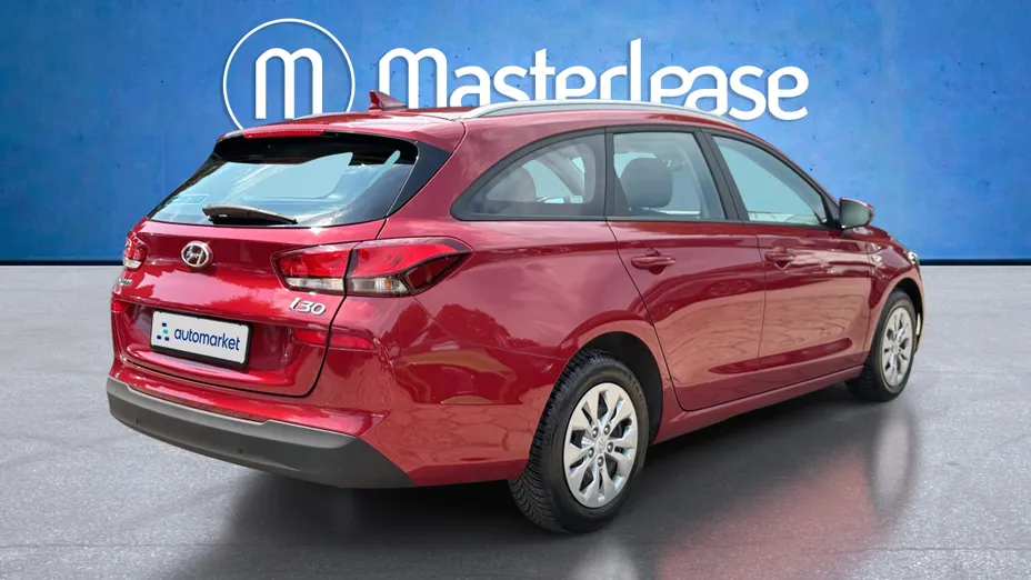 HYUNDAI i30 i30 1.5 DPI Classic +