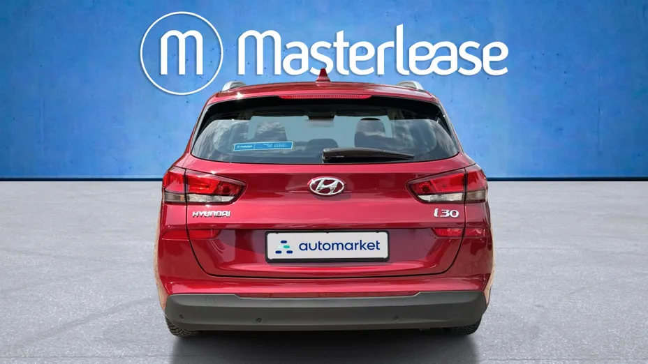 HYUNDAI i30 i30 1.5 DPI Classic +