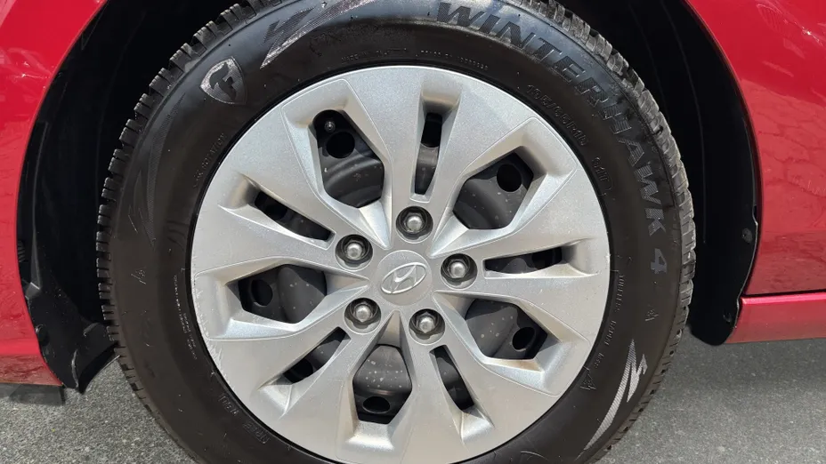 HYUNDAI i30 i30 1.5 DPI Classic +