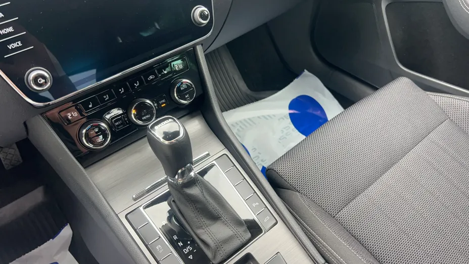 SKODA Superb Superb 2.0 TSI Style DSG