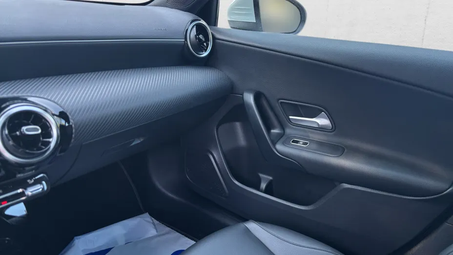 MERCEDES-BENZ A Klasa A 180 Style 7G-DCT