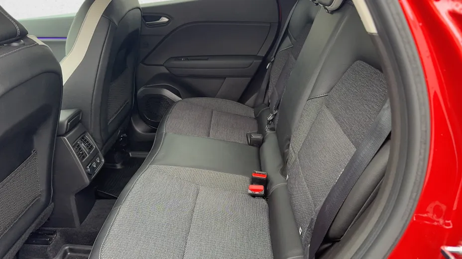 RENAULT Captur Captur 1.6 E-TECH Full Hybrid 145 Techno