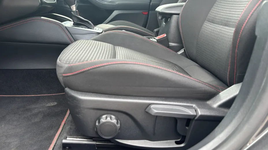 FORD Focus Focus 1.0 EcoBoost mHEV ST-Line X aut
