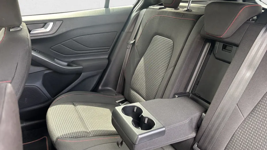 FORD Focus Focus 1.0 EcoBoost mHEV ST-Line X aut
