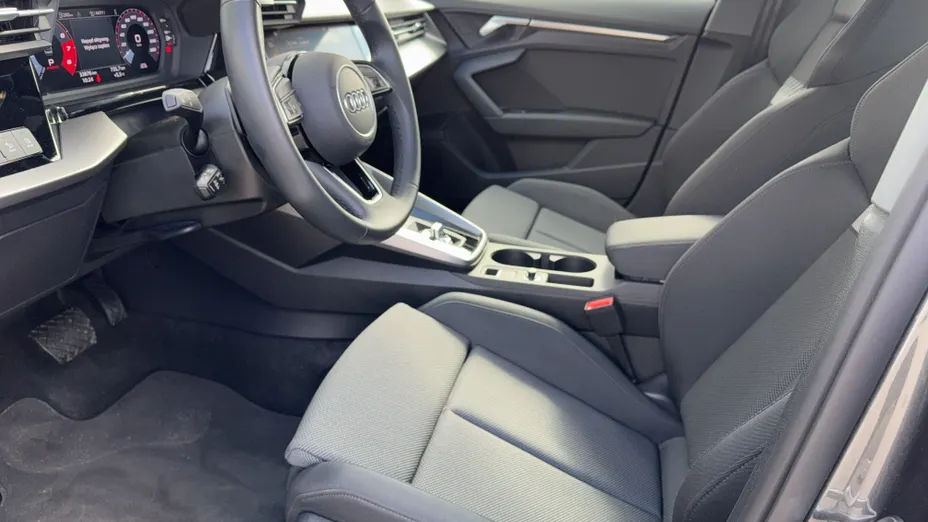 AUDI A3 A3 35 TFSI mHEV S Line S tronic