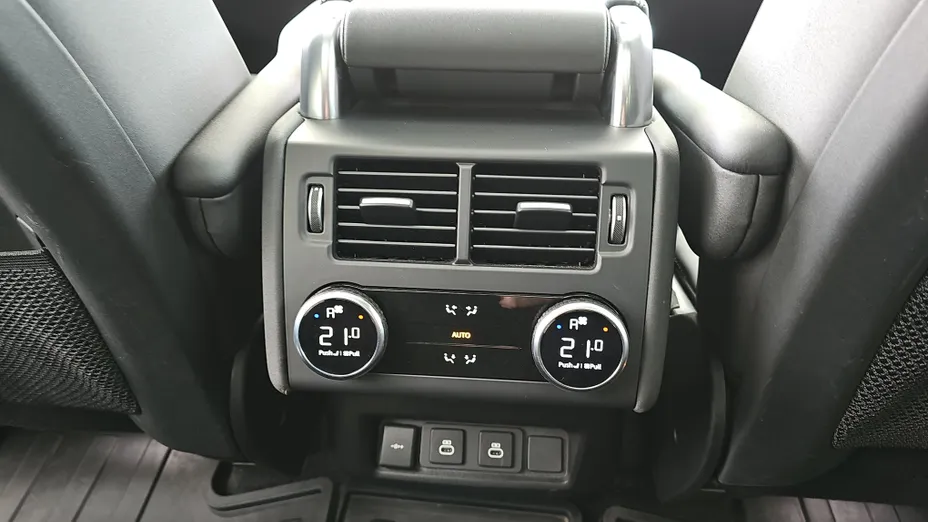 LAND ROVER Discovery Discovery V 3.0 D300 mHEV SE