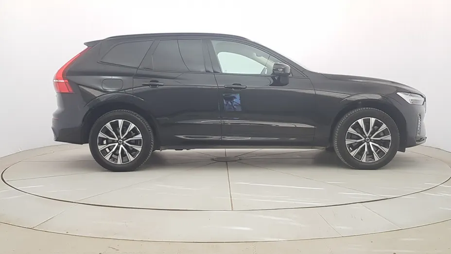 VOLVO XC60 XC60 B5 B AWD Plus Dark aut