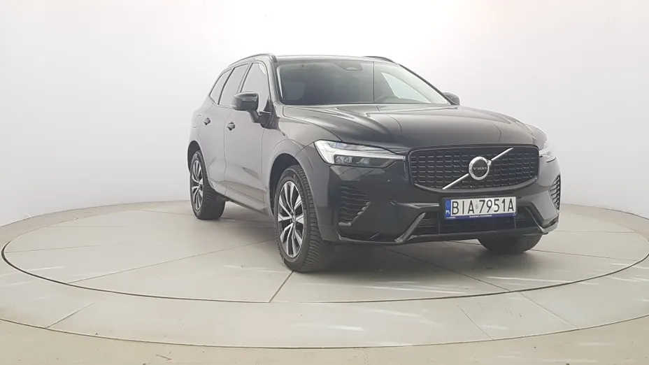 VOLVO XC60 XC60 B5 B AWD Plus Dark aut