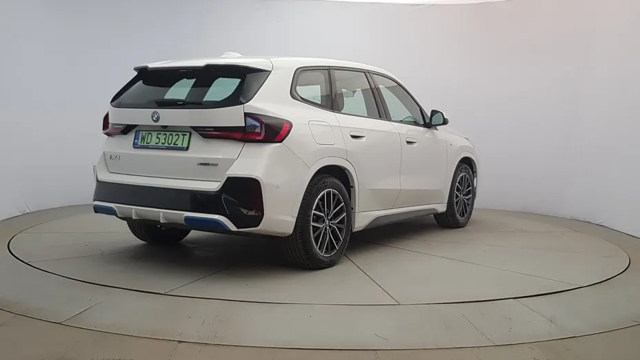 BMW iX1 iX1 xDrive30 66.5kWh M Sport