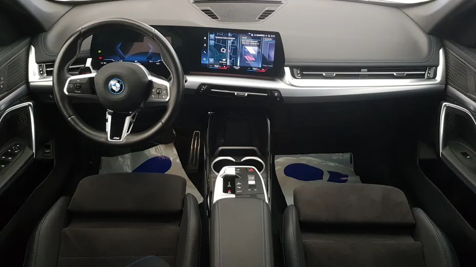 BMW iX1 iX1 xDrive30 66.5kWh M Sport