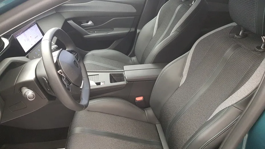 PEUGEOT 308 308 1.2 PureTech Allure Pack S&S EAT8