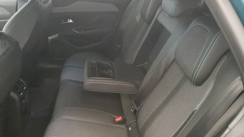 PEUGEOT 308 308 1.2 PureTech Allure Pack S&S EAT8