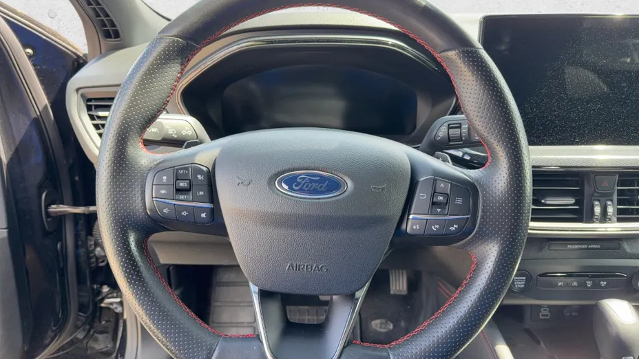 FORD Focus Focus 1.0 EcoBoost mHEV ST-Line X aut