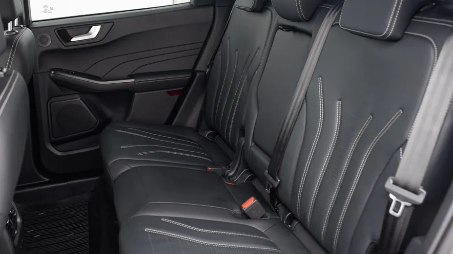 FORD Kuga Kuga 2.5 FHEV FWD Vignale