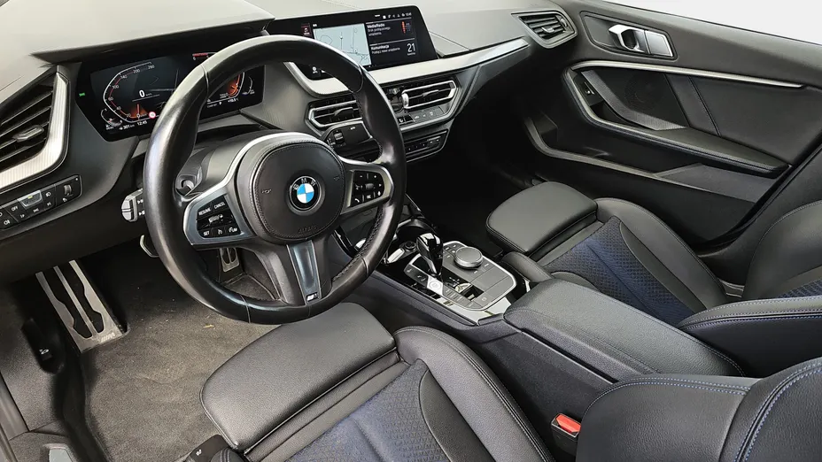 BMW Seria 2 218d M Sport aut
