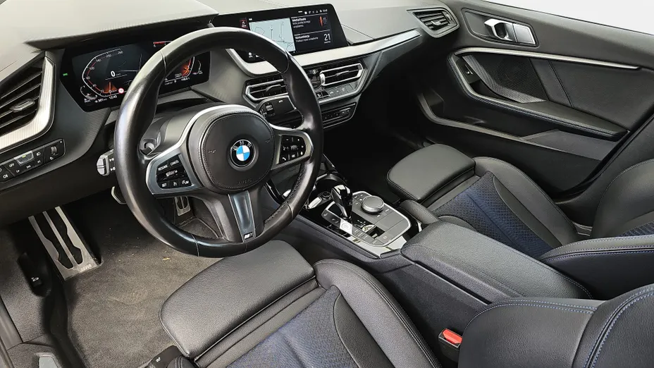 BMW Seria 2 218d M Sport aut