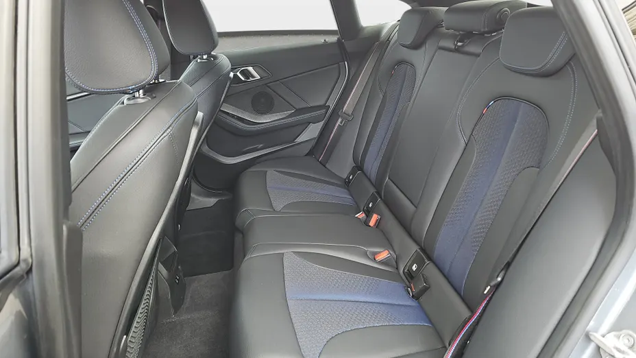 BMW Seria 2 218d M Sport aut