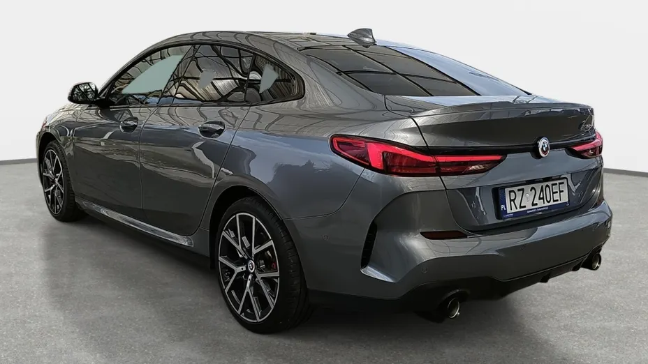 BMW Seria 2 218d M Sport aut