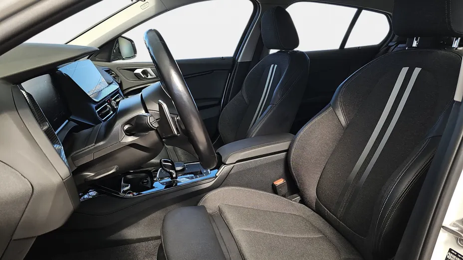 BMW Seria 1 118d Sport Line sport-aut