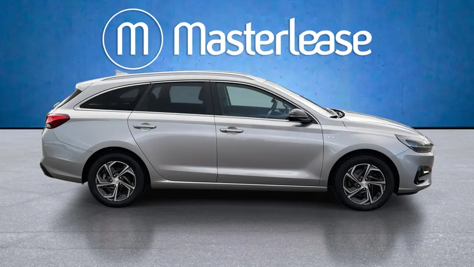 HYUNDAI i30 i30 1.5 T-GDI 48V Smart