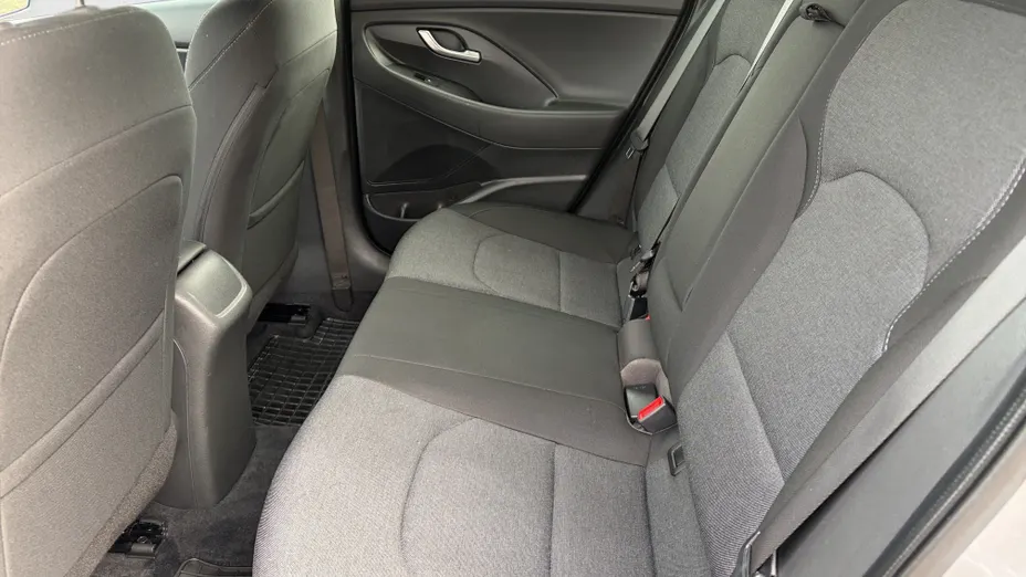 HYUNDAI i30 i30 1.5 T-GDI 48V Smart