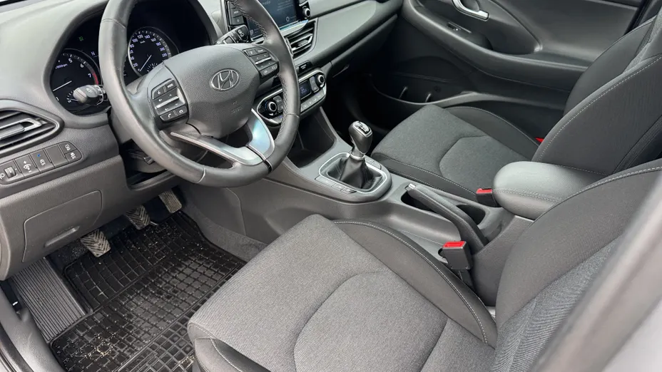HYUNDAI i30 i30 1.5 T-GDI 48V Smart