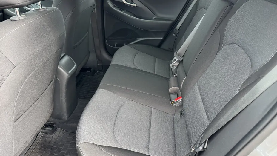 HYUNDAI i30 i30 1.5 T-GDI 48V Smart