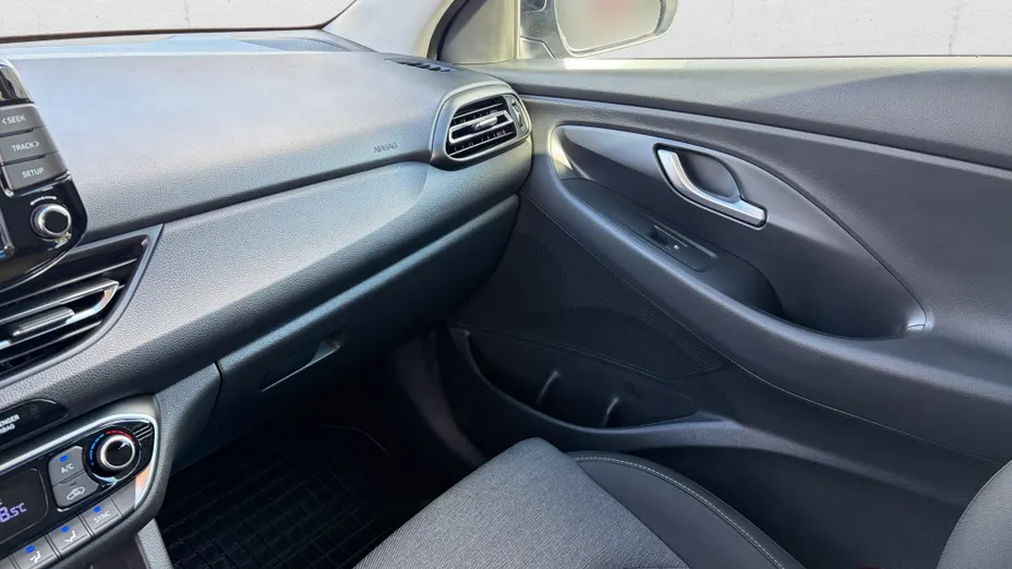 HYUNDAI i30 i30 1.5 T-GDI 48V Smart