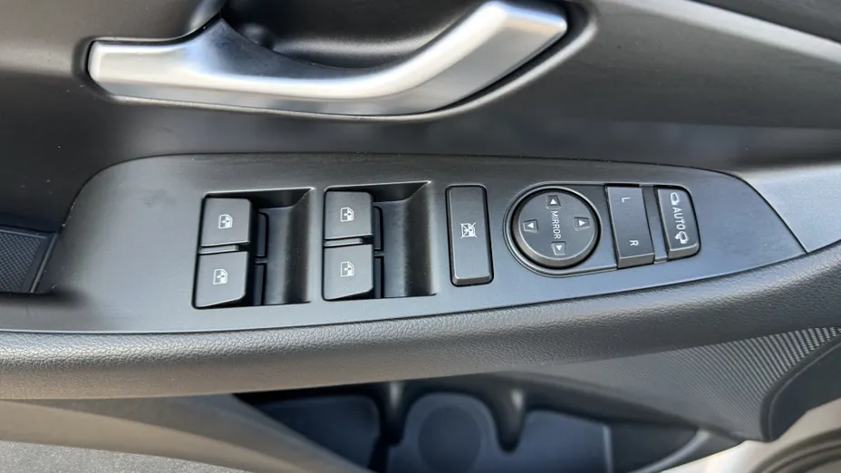 HYUNDAI i30 i30 1.5 T-GDI 48V Smart