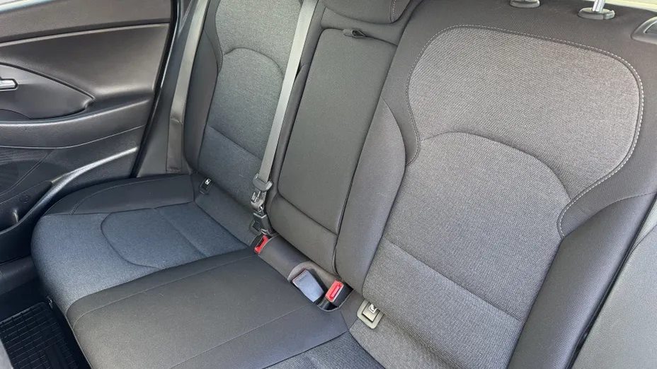 HYUNDAI i30 i30 1.5 T-GDI 48V Smart